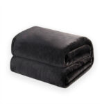 Comfortable Winter Fleece Thermal Blanket - Image 4