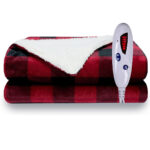 Sherpa Fleece Coral Blanket - Image 5