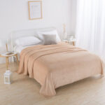Comfortable Winter Fleece Thermal Blanket - Image 12