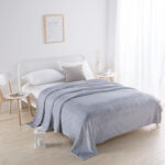 Comfortable Winter Fleece Thermal Blanket - Image 11